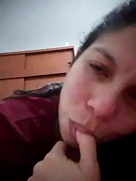 Snapshot of Carliina_Soussa chatting on October 16, 4:59 am Carliina Soussa online show from October 16, 4:59 am