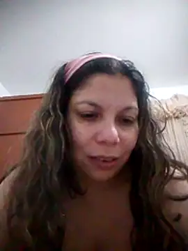 Carliina Soussa online show from November 14, 4:45 am