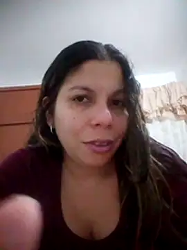 Snapshot of Carliina_Soussa chatting on October 18, 11:17 pm Carliina Soussa online show from October 18, 11:17 pm