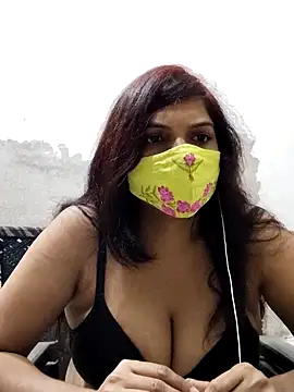 Snapshot of illay_love chatting on October 15, 6:21 pm illay love online show from October 15, 6:21 pm