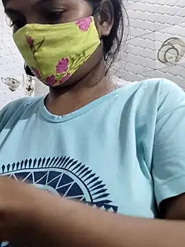 Snapshot of illay_love chatting on September 26, 2:15 pm illay love online show from September 26, 2:15 pm