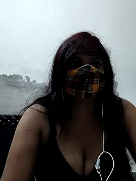 Snapshot of illay_love chatting on October 12, 5:48 pm illay love online show from October 12, 5:48 pm