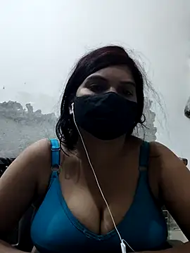 Snapshot of illay_love chatting on October 17, 6:44 pm illay love online show from October 17, 6:44 pm