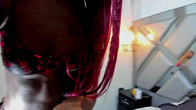 Nahomi-Hill online show from September 10, 9:26 pm