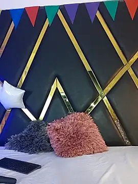 Snapshot of Adel_Nesbiit chatting on September 27, 7:43 pm Adel Nesbiit online show from September 27, 7:43 pm