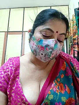 Snapshot of Ratna-777 chatting on October 3, 6:02 pm Ratna-777 online show from October 3, 6:02 pm