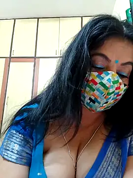 Snapshot of Ratna-777 chatting on September 27, 6:26 pm Ratna-777 online show from September 27, 6:26 pm