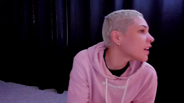 Charlee pink online show from September 20, 3:43 pm