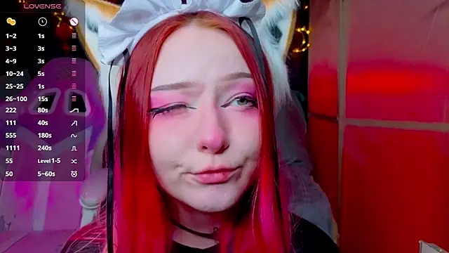 ElswythCovil online show from April 12, 4:04 am