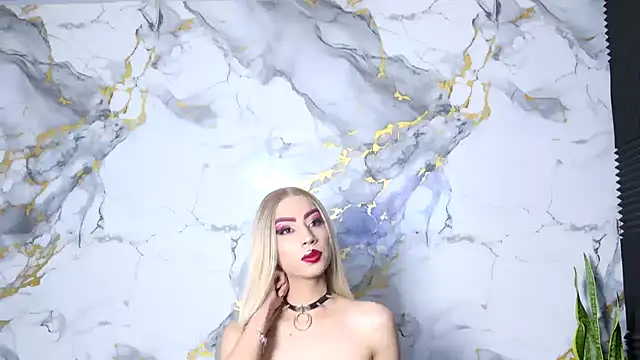 BrianaSchafer online show from March 31, 5:57 pm