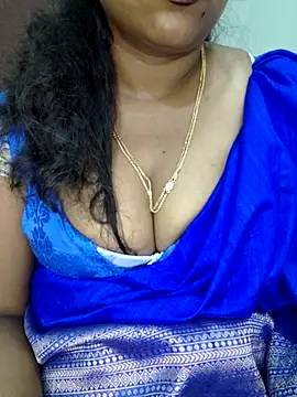 Snapshot of City_Queen_Kannada_Telugu chatting on October 10, 5:18 pm City Queen Kannada Telugu online show from October 10, 5:18 pm