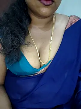 Snapshot of City_Queen_Kannada_Telugu chatting on October 12, 5:48 pm City Queen Kannada Telugu online show from October 12, 5:48 pm