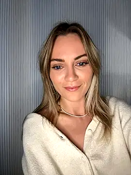 Snapshot of Milla__one chatting on September 25, 6:34 am Milla one online show from September 25, 6:34 am