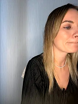 Snapshot of Milla__one chatting on September 23, 1:31 pm Milla one online show from September 23, 1:31 pm