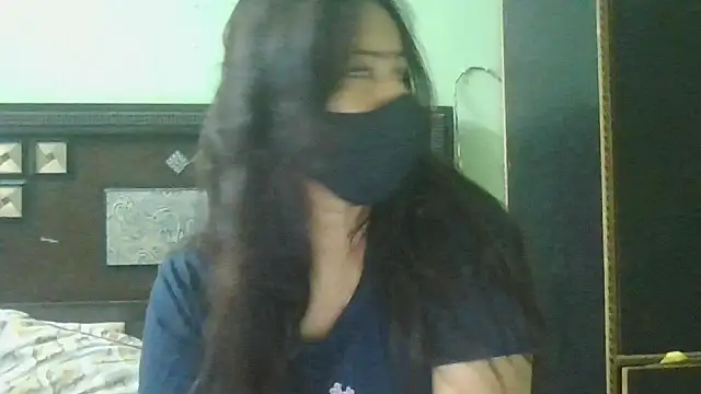 couplesuni online show from April 14, 4:56 am