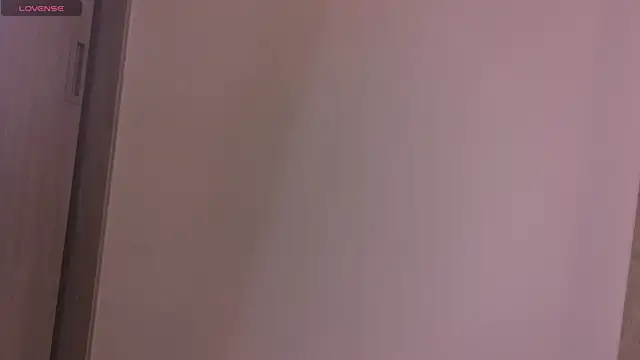 Lovely-allys online show from September 17, 3:04 am