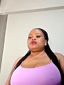 Snapshot of hugemelonsxxx chatting on September 18, 11:42 am hugemelonsxxx online show from September 18, 11:42 am