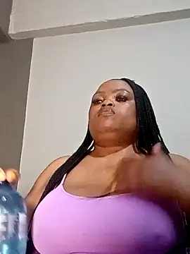 Snapshot of hugemelonsxxx chatting on September 21, 7:23 pm hugemelonsxxx online show from September 21, 7:23 pm