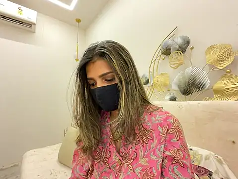 MaYaa  11 online show from March 27, 7:21 am