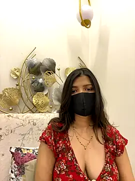 MaYaa  11 online show from November 25, 7:10 am