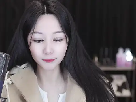 Nuyoah-77 online show from March 4, 6:14 pm