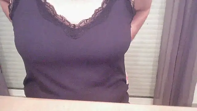 Raptor82 online show from September 16, 8:17 pm