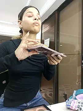 LadyAvalon online show from October 17, 6:11 pm