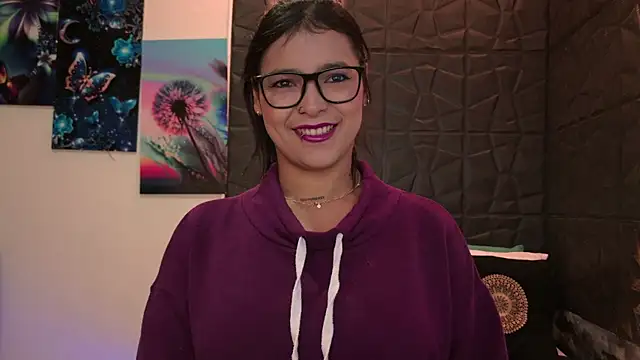 Snapshot of graceymilf666 chatting on October 25, 11:40 am graceymilf666 online show from October 25, 11:40 am