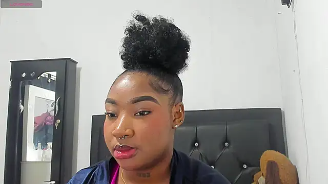 Snapshot of Natassha_brown1 chatting on October 28, 12:38 am Natassha brown1 online show from October 28, 12:38 am