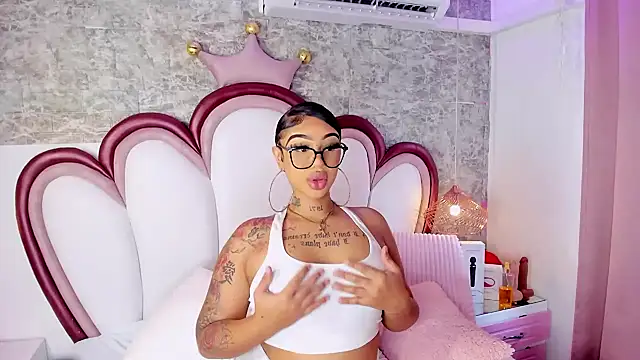 Mia Jansen online show from April 8, 3:14 pm