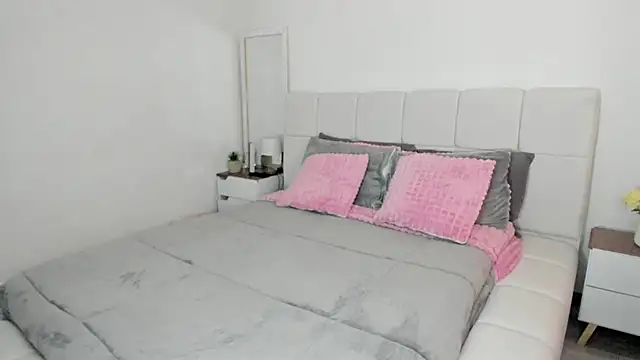 Ori valentina online show from November 13, 6:51 pm