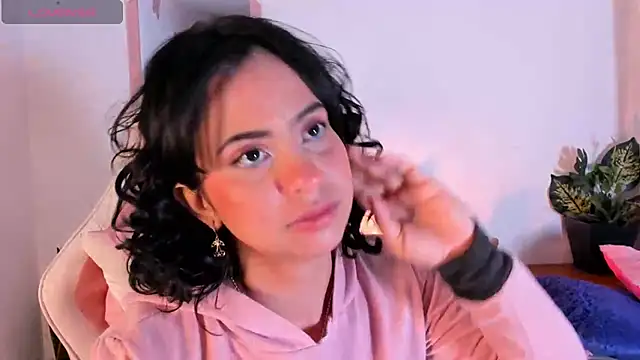 adriannyp 1 online show from October 28, 12:49 am