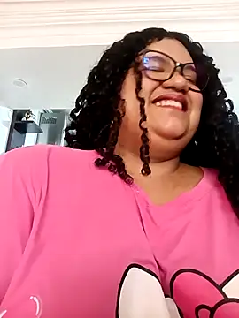 Miley Collins online show from January 19, 2:02 pm