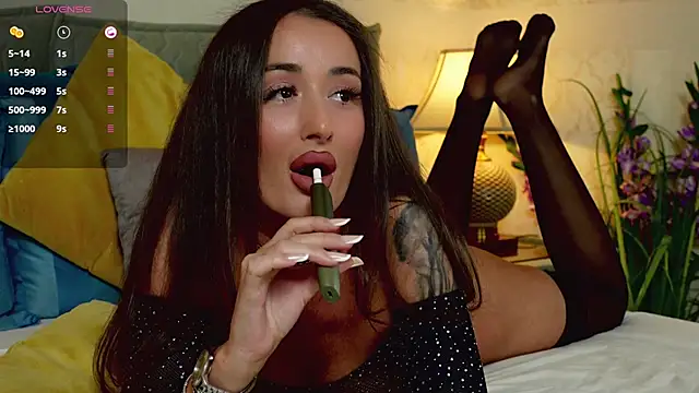 OneOutrageous online show from March 22, 3:51 pm