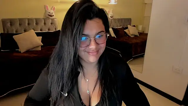 Snapshot of _Dulcinea_1 chatting on October 15, 11:02 am Dulcinea 1 online show from October 15, 11:02 am