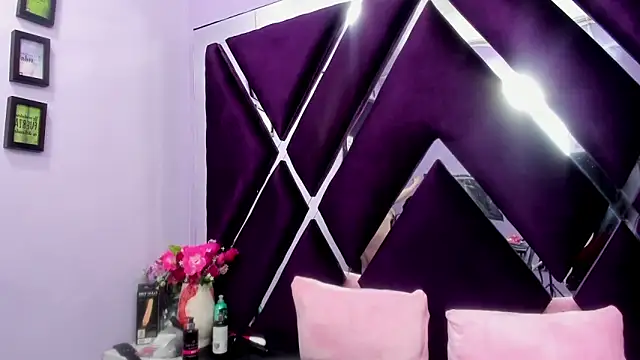 Luciana Ass online show from September 18, 9:24 pm