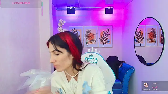 Dafne huges online show from October 20, 7:28 pm