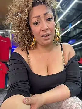 Katti Barrera online show from July 20, 6:41 pm