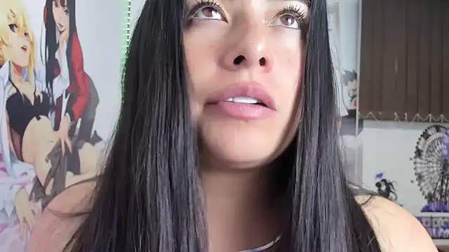 Snapshot of missexy303av chatting on October 26, 9:32 pm missexy303av online show from October 26, 9:32 pm