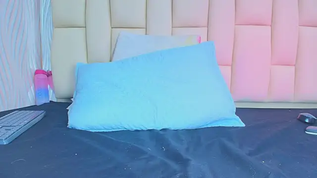 Snapshot of mss_mar chatting on September 24, 3:16 am mss mar online show from September 24, 3:16 am