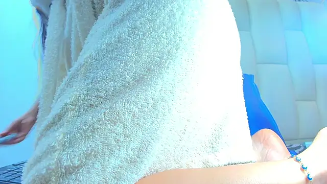 Snapshot of mss_mar chatting on October 21, 3:10 am mss mar online show from October 21, 3:10 am