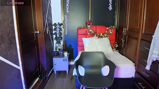 SexyNaf online show from December 4, 7:36 pm