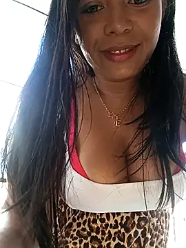 Snapshot of cindy_damm chatting on October 16, 9:39 pm cindy damm online show from October 16, 9:39 pm