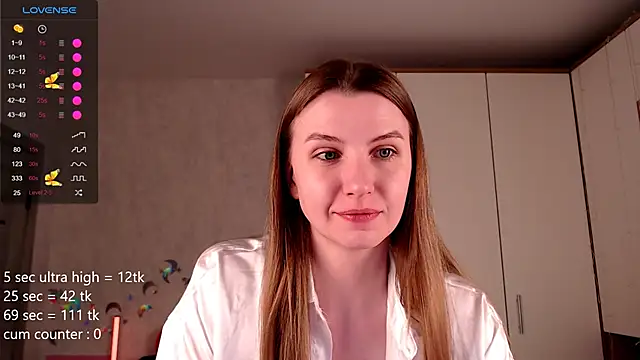 Snapshot of your_jane chatting on October 9, 2:37 am your jane online show from October 9, 2:37 am