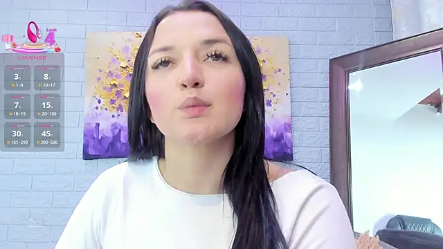 Snapshot of _EmilyJireh_ chatting on October 4, 8:46 pm  EmilyJireh  online show from October 4, 8:46 pm