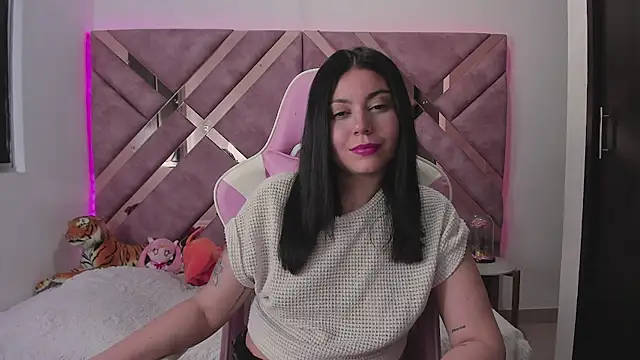 tigerbaby  online show from June 11, 2:53 am