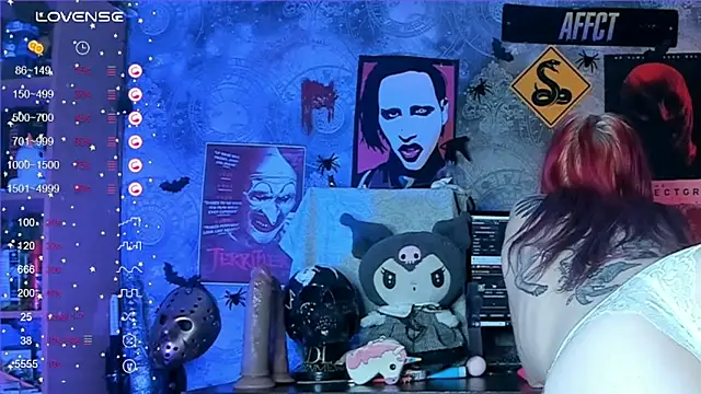 KuromiRacer  online show from October 15, 6:32 pm