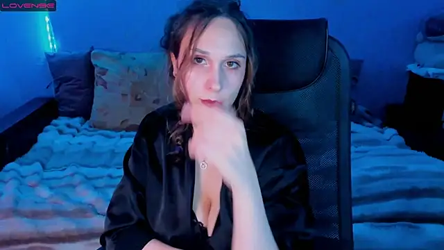 Snapshot of Traneba chatting on September 11, 12:38 pm Traneba online show from September 11, 12:38 pm