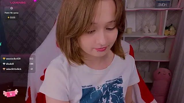 Mary uw online show from March 27, 8:37 am