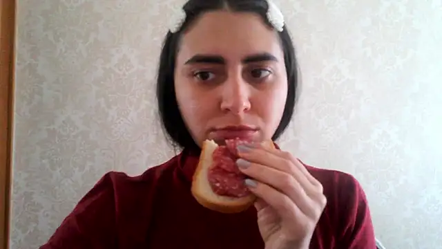 Snapshot of Kashtanka_ chatting on October 20, 7:55 am Kashtanka online show from October 20, 7:55 am